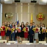 В Доме Правительства вручили Государственные молодёжные премии Чувашской Республики