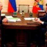 Евгений Куйвашев подписал перечень поручений по обращениям свердловчан на «прямую линию»