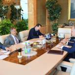 Рустам Минниханов встретился с начальником Управления на транспорте МВД России по ПФО Александром Бережным