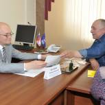 Михаил Щетинин провел прием граждан в Региональной общественной приемной