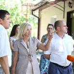 Казакова проинспектировала ход работ в доме культуры в Ставрополье