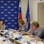 Сторонники «Единой России» обсудили ход детской оздоровительной кампании в Вологодской области