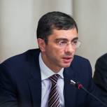 Владимир Гутенев поздравил летчиков с Днем военно-воздушных сил 