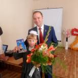 Первоклассники городского округа Кулебаки получили страховые полисы от «Единой России»