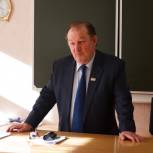 Депутат Госсовета предложил ввести в школах новый предмет "Экологию"