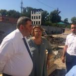 Регнеделя/Надежда Колесникова с открытия новой школы поехала на стройплощадку следующей