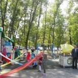 В рамках партпроекта "Городская среда" в Шебекино появилась ещё одна детская площадка