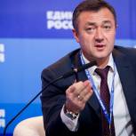 Пинский: Внедрение в России системы tax free будет способствовать развитию въездного туризма