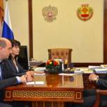 Михаил Игнатьев провел рабочую встречу с Председателем Союза женщин и Председателем Совета отцов Чувашской Республики