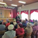 Депутаты можгинской городской думы поздравили пенсионеров с Днем пожилого человека