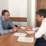 Секретарь Регионального отделения партии поможет хоккейной команде «Юность» выйти на лед