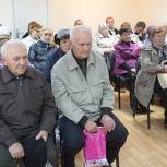 Единороссы Армянска проводят встречи с общественностью и ветеранами
