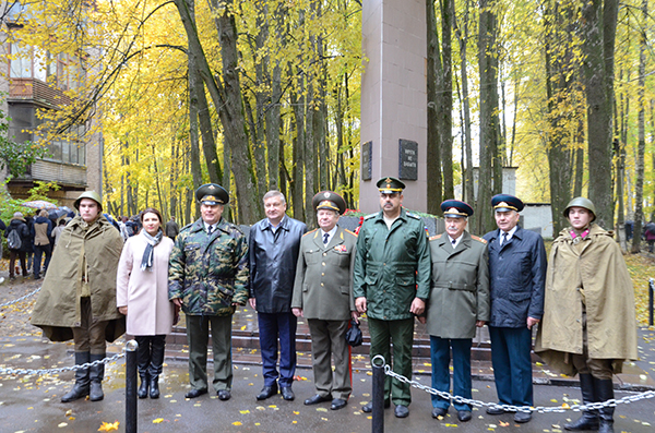 Дом культуры выстрел. Автобус выстрел солнечногорск. Выстрел солнечногорск. Солнечногорск 3 проходная выстрел. Автобус выстрел солнечногорск.