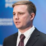 Давыдов отметил уникальность Фестиваля молодежи и студентов в Сочи