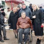 Клинские партийцы приняли участие в рейде по мониторингу строительства пешеходного маршрута