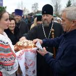 Евгений Савченко посетил Корочу в День народного единства
