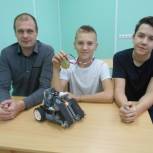 Ученики партийца победили в фестивале робототехники