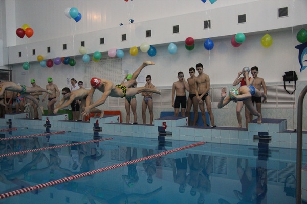 Детско-юношеская спортивная школа данков. Бассейн дельфин тамбов. Бассейн в данкове липецкой области. Соревнования в мытищах бассейн. Тренеры данков бассейн.