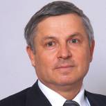Кидяев поздравил россиян с Днем Конституции РФ