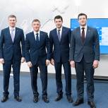 Губернаторы четырех регионов вступили в партию «Единая Россия»