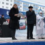 В Заволжских ТОСах открылись новогодние елки