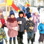 Партийцы Куюргазинского района подарили праздник детям