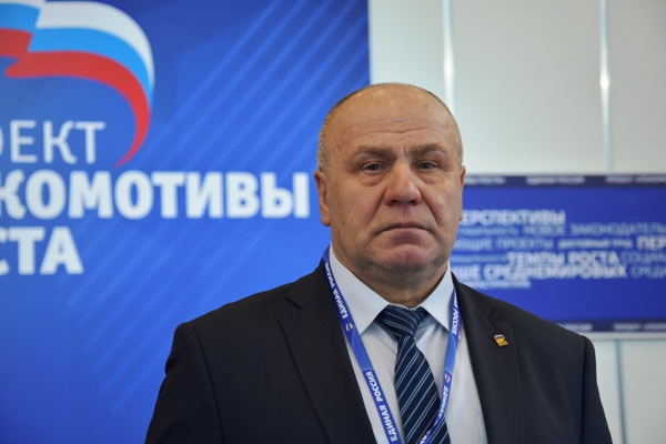 Бугаев анатолий петрович брянск биография семья дети