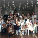 Яковлевские партийцы поздравили с рождеством детей с особенностями развития