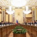 Правительство РФ одобрило выделение 14,5 млрд рублей в 2018 году на повышение зарплат бюджетников