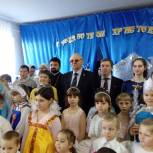 Краснодарские единороссы поздравили воспитанников воскресной школы с Рождеством