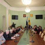 Депутаты-единороссы обсудили организацию платных парковок