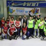 Саратовские студенты вышли в свой праздник на лед вместе с «Единой Россией» и «Молодой Гвардией»