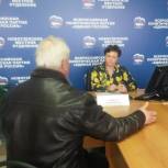 Бесплатную юридическую помощь оказали новоузенцам в местной приемной «Единой России»
