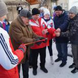 В Зебляках торжественно открыли новый хоккейный корт
