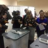 В Абакане прошла презентация технических средств подсчета голосов избирателей