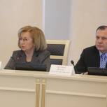 Руководитель партийной приемной подняла вопрос о ценах на занятия в ФОКах