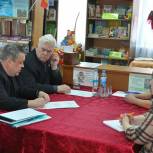 Юрий Конев принял участие в сходе граждан 