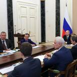 Путин призвал выработать долгосрочную стратегию для развития микроэлектроники в РФ