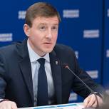 От партии власти — к партии путинского большинства. Статья Андрея Турчака