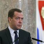 Правительство РФ 11 апреля отчитается перед Госдумой о работе за шесть лет