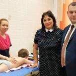 Добрые дела: Единороссы Покровского-Стрешнева помогли отделению реабилитации детей-инвалидов