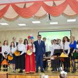 Единороссы в Старом Осколе посетили концерты в детских школах искусств