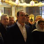 Валерий Филимонов принял участие в Пасхальном богослужении в Покровско-Татианинском соборе города Чебоксары