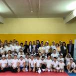 «Зарядку с чемпионом» провели в находкинском интернате для детей-сирот