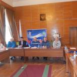 Создать проект по привлечению специалистов на село предложили участники дискуссии в Порхове