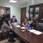 В Муравленко проходит региональный  единый день приема граждан