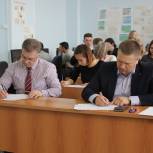 Ненецкие партийцы написали тест по истории Великой Отечественной войны