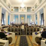 Вопросы государственной символики России обсудили в областной Думе