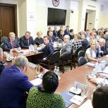 Президиум фракции ЕР рассмотрел кандидатуру Кудрина на пост главы Счетной палаты