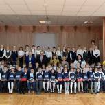 Алексей Завгороднев поздравил школьников с окончанием учебного года
